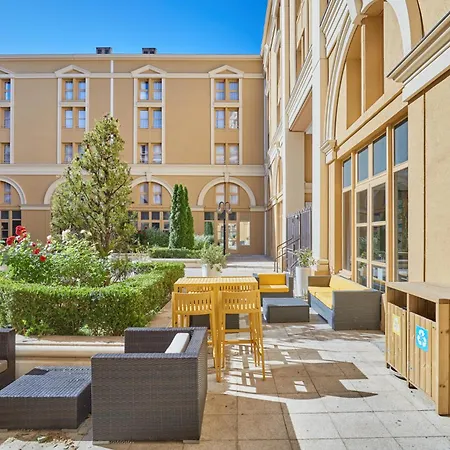 Appart Hotel Odalys City Aix en Provence Centre Palais des Congrès-3